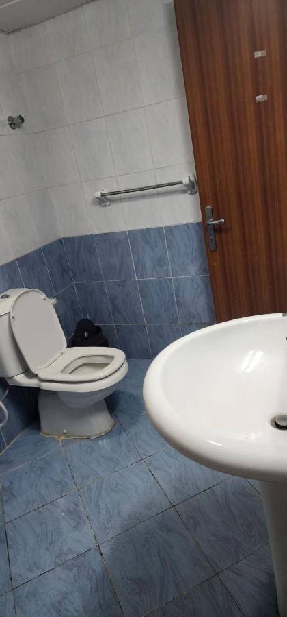 Sharing Motel Rooms Abu Dhabi Ngoại thất bức ảnh