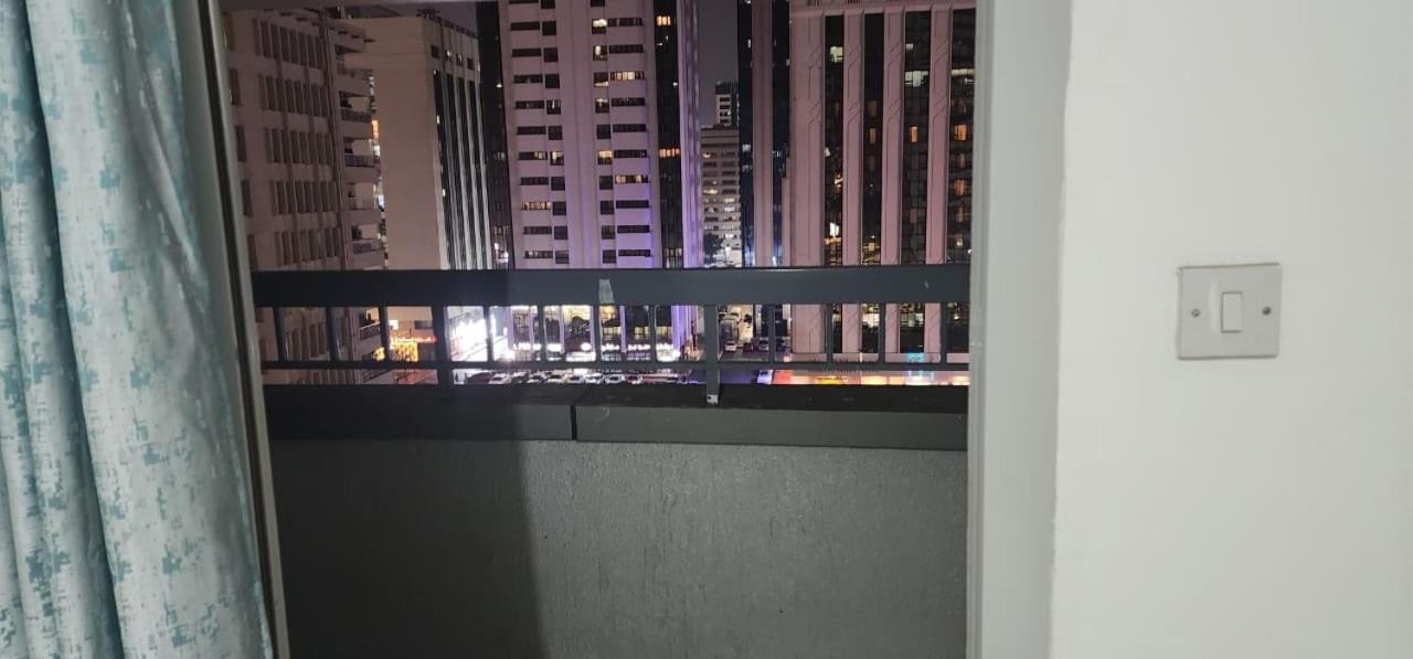 Sharing Motel Rooms Abu Dhabi Ngoại thất bức ảnh